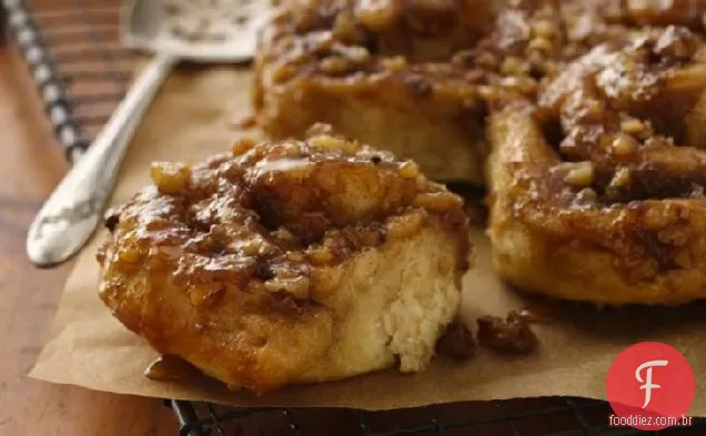 Rolinhos De Maçã Caramelo Durante A Noite