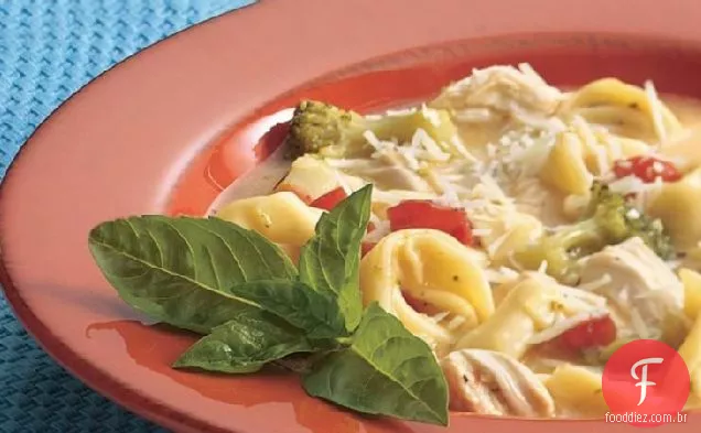 Frango-Brócolis-Sopa Tortellini