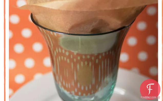 Tiras Magras De Frango Com Crosta De Amêndoa