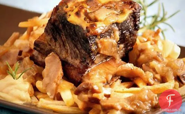 ALE-costelas curtas envidraçadas com mostarda com batatas fritas