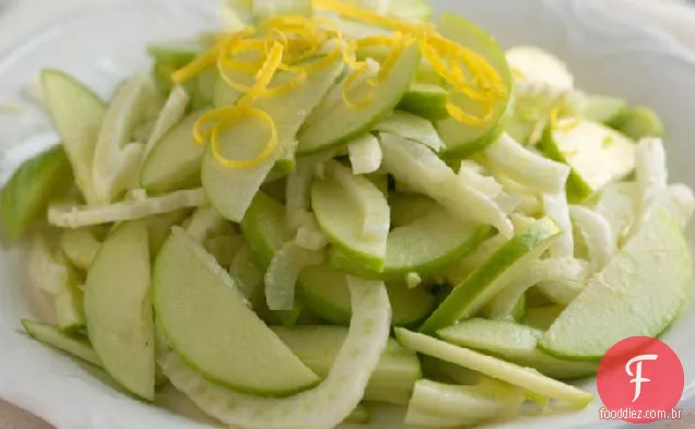 Tangy Apple Funcho Slaw