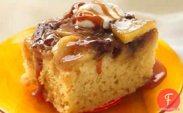Bolo De Maçã Caramelo Quente