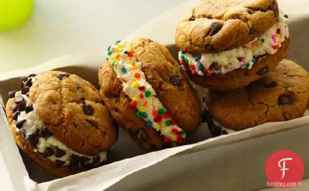 Sanduíches De Sorvete De Biscoito De Chocolate Sem Glúten