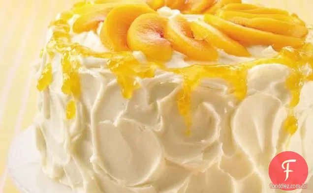 Pêssegos e Bolo De Creme