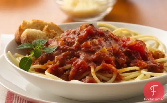 Espaguete com molho Marinara