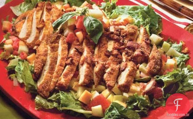 Salada de piquenique de Hoover com molho de mostarda e mel