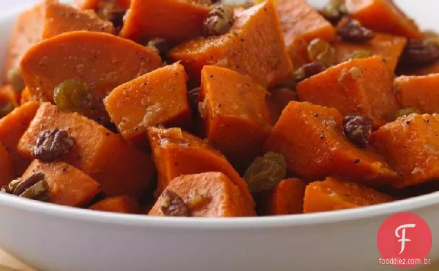 Salada de batata doce com molho de laranja e gengibre