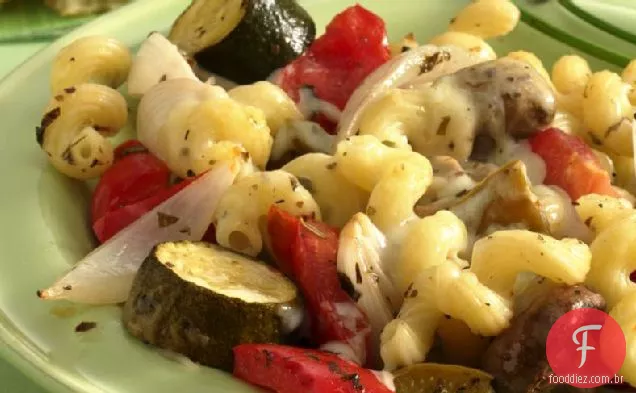 Legumes e massas torrados mistos