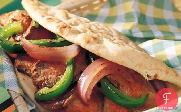Sanduíches De Bife Grelhado