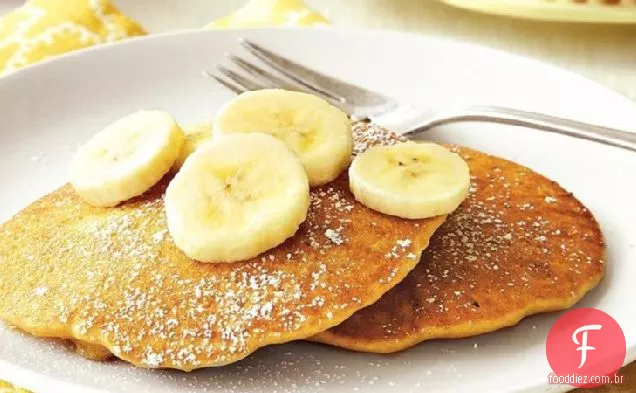 Panquecas De Banana Com Manteiga De Amendoim