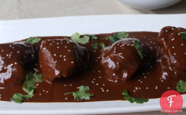 Mole Poblano com coxas de frango