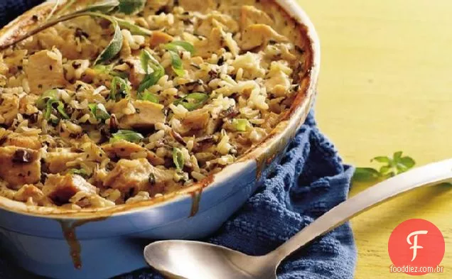 Caçarola de arroz selvagem e Peru