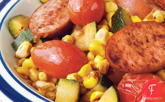 Salsicha e frigideira vegetal