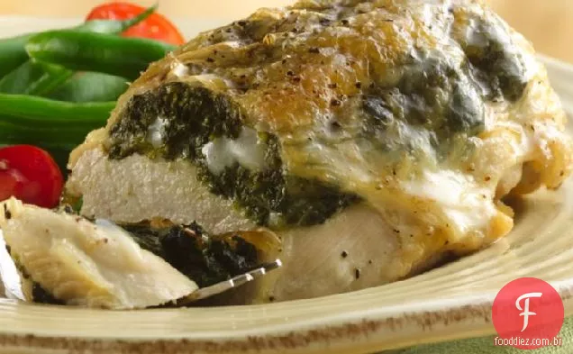 Peitos de frango recheados com Gouda e espinafre