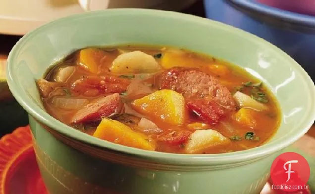 Caçarola de raiz e Salsicha de Inverno