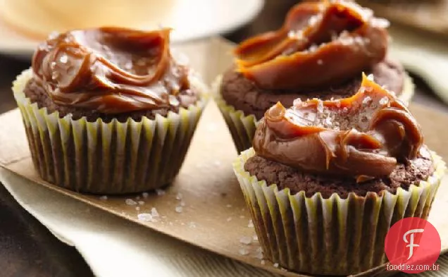 Bourbon Brownie Bites com Dulce De Leche