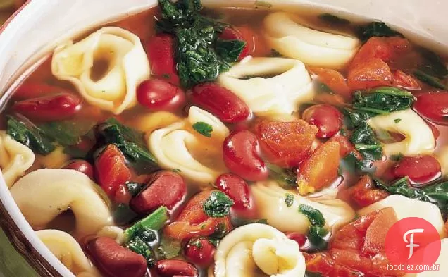 Tortellini e sopa de feijão