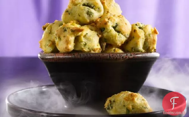 Puffs Macios Do Aperitivo Do Herbed