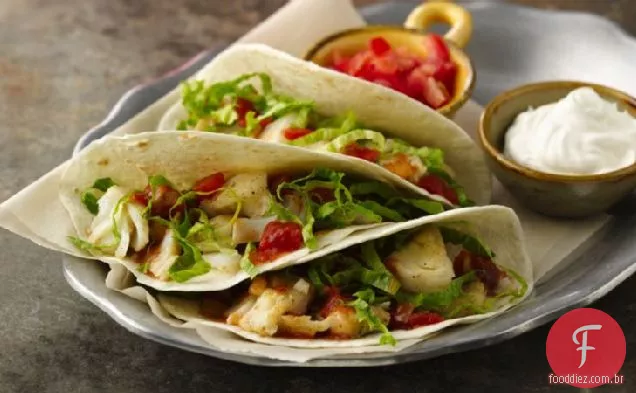 Tacos de peixe com Pico de Gallo