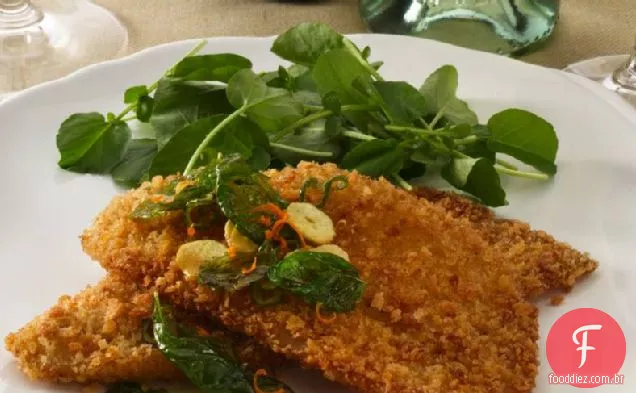 Panko Crusted Petrale Sole com manjericão, alho e laranja