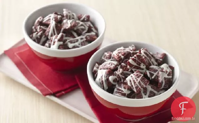 Red Velvet Chex ™ Party Mix