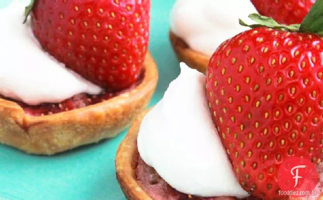 Mini Tartes De Ruibarbo De Morango