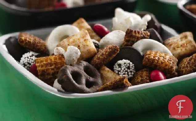 Minne-SNOW-ta Chex Mix