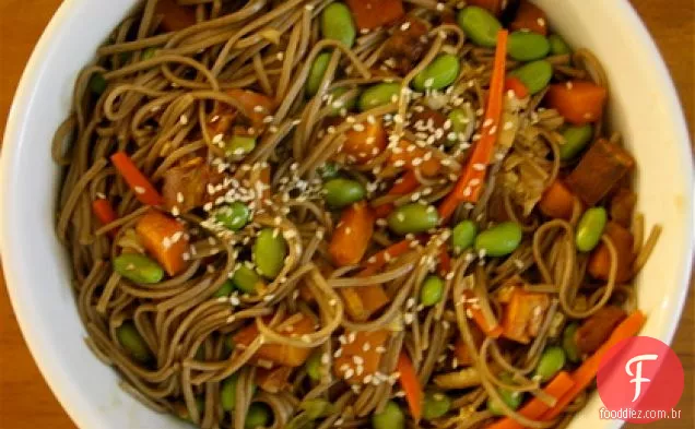 Salada Soba Teriyaki