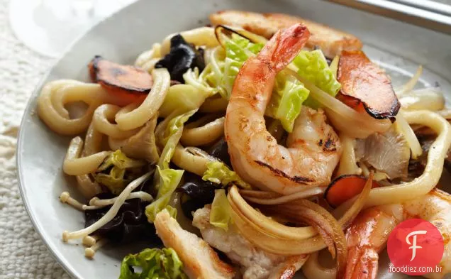 Macarrão Udon Frito