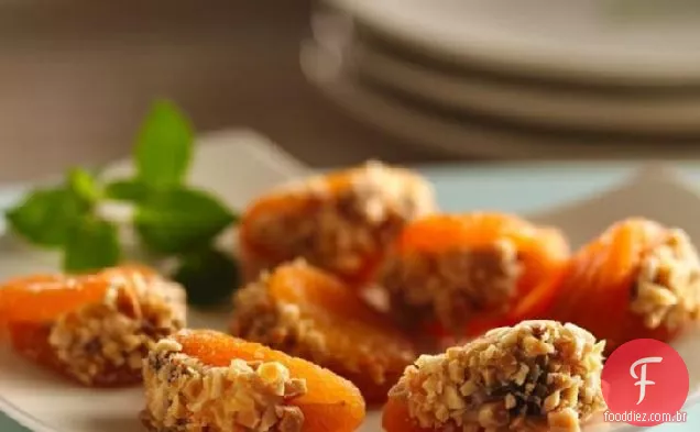 Damascos Recheados Com Queijo Amaretto
