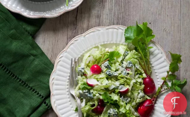 Salada Picada Com Molho De Queijo Azul