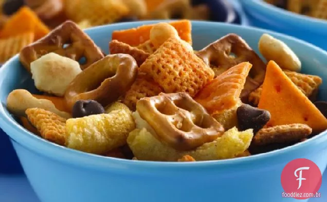 Cinn-Ful Chex Mix