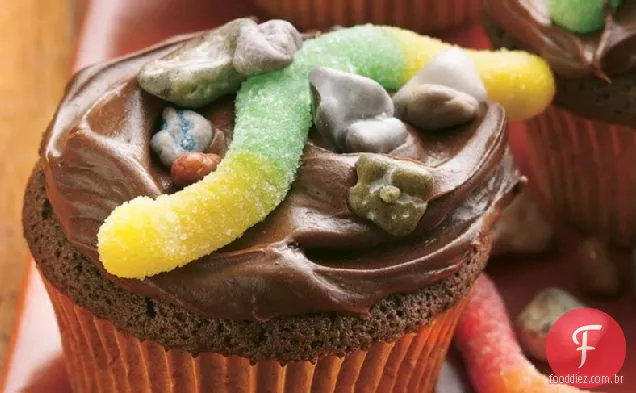 Cupcakes de sujeira e vermes