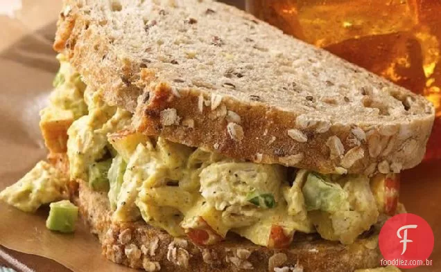 Sanduíches De Salada De Peru