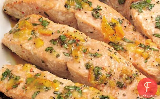 Salmão Grelhado Com Vidro Cítrico