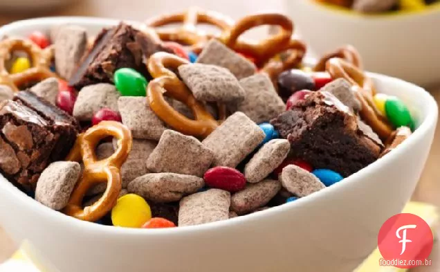 Double Brownie Muddy Buddies ™ Mix