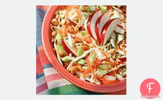 Slaw com molho de nozes