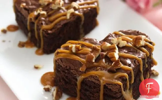 Corações De Brownie Regados Com Caramelo