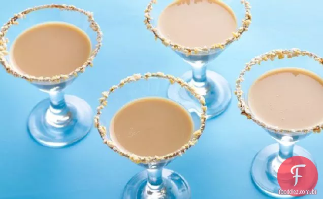 Muddy Buddies ® Snickerdoodle Mocha Martinis