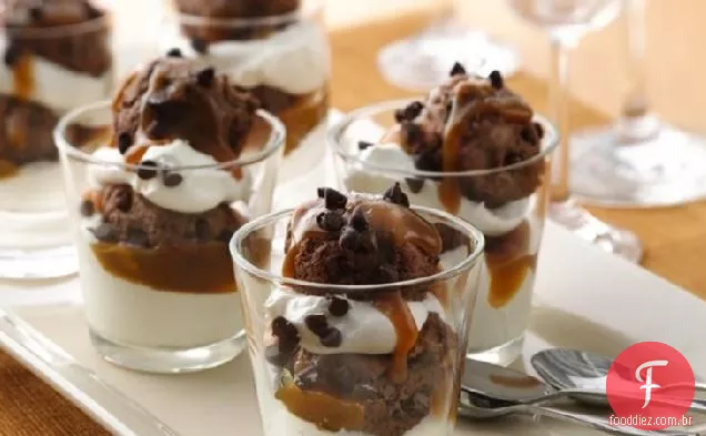 Fudgy Salgados Caramelo Shortcakes