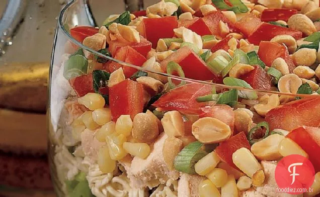 Salada De Frango Chinesa De Sete Camadas