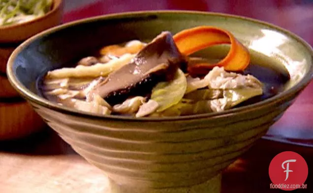 Sopa Asiática De Cogumelos