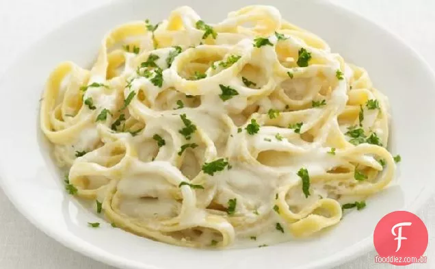 Fettuccine Alfredo