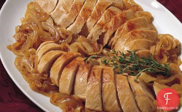 Lombos de peru com cebola caramelizada