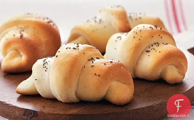 Rolos Crescentes Caseiros Com Pressa