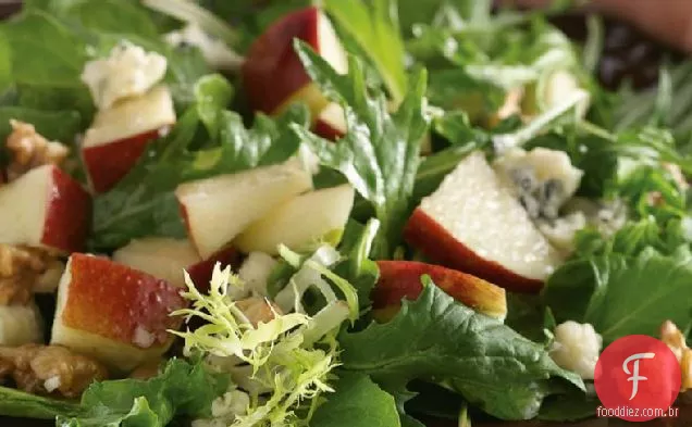 Salada de maçã-Gorgonzola com vinagrete de Vinho Tinto