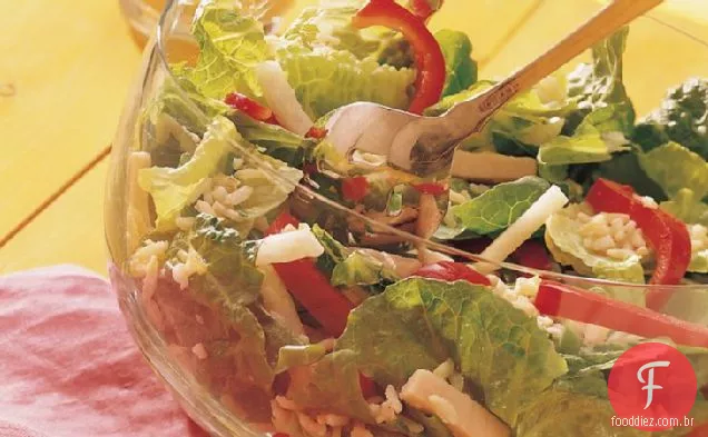 Salada de peru, arroz e Romaine