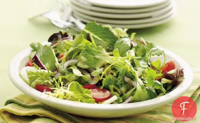 Salada verde mista com vinagrete Dijon