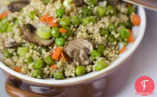 Cogumelos E Ervilhas Com Molho De Miso Quinoa