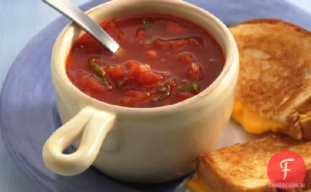 Sopa De Tomate-Manjericão